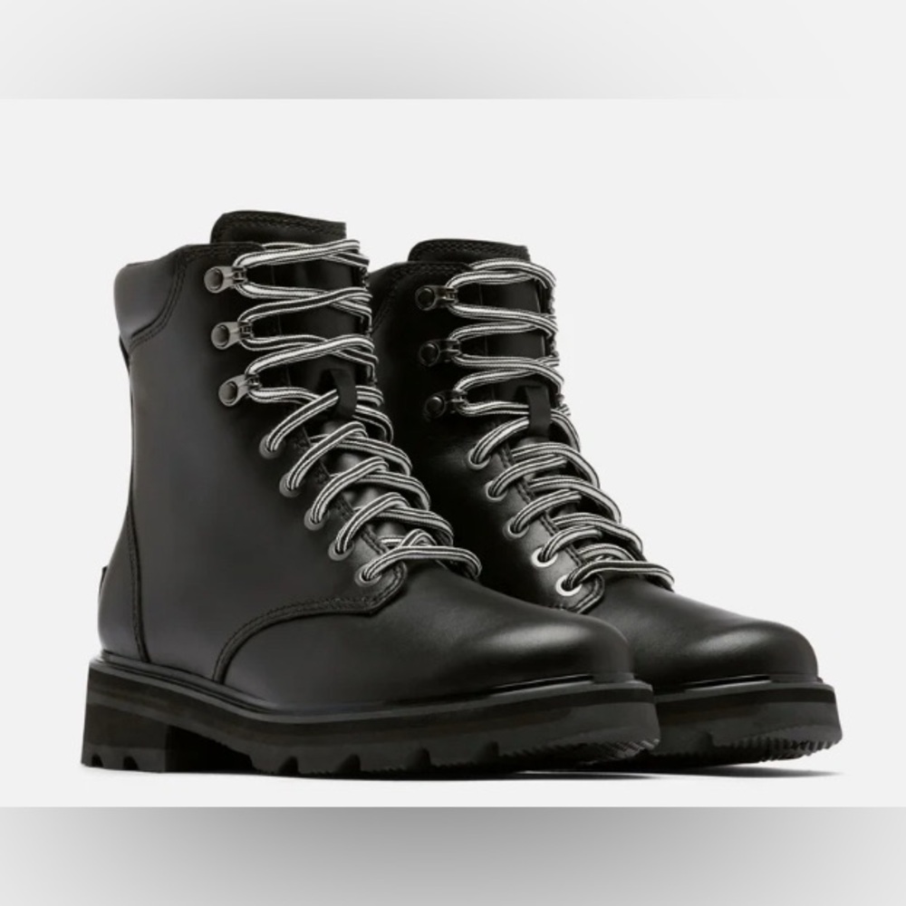 Sorel women size 6, black boot no box